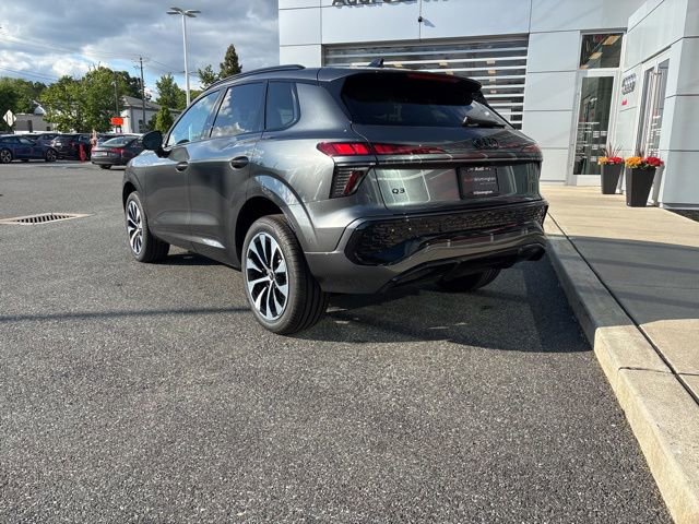 New 2026 Audi Q3 quattro 2.0T AWD/4WD image 3