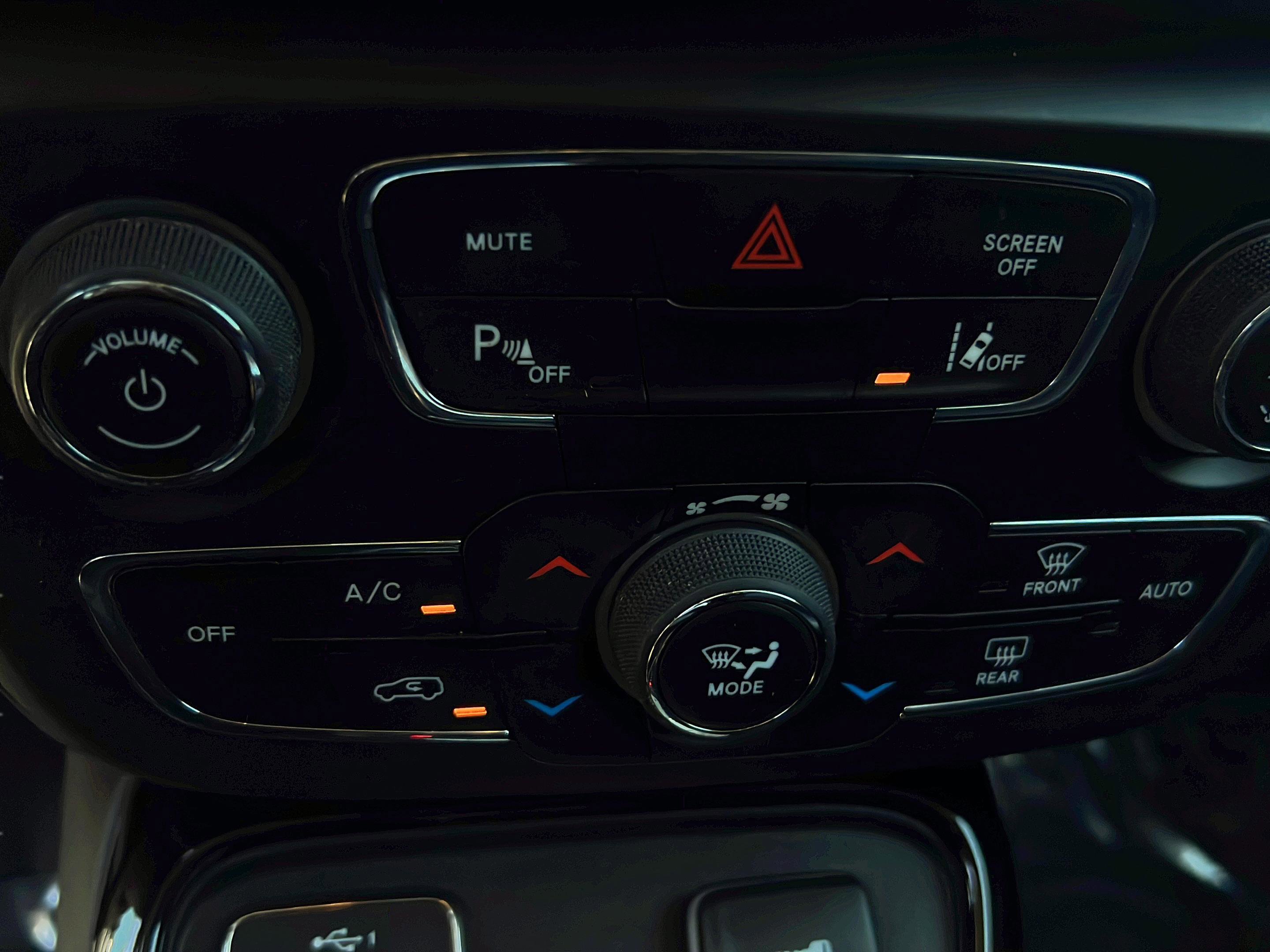 Used 2021 Jeep Compass Limited FWD image 19