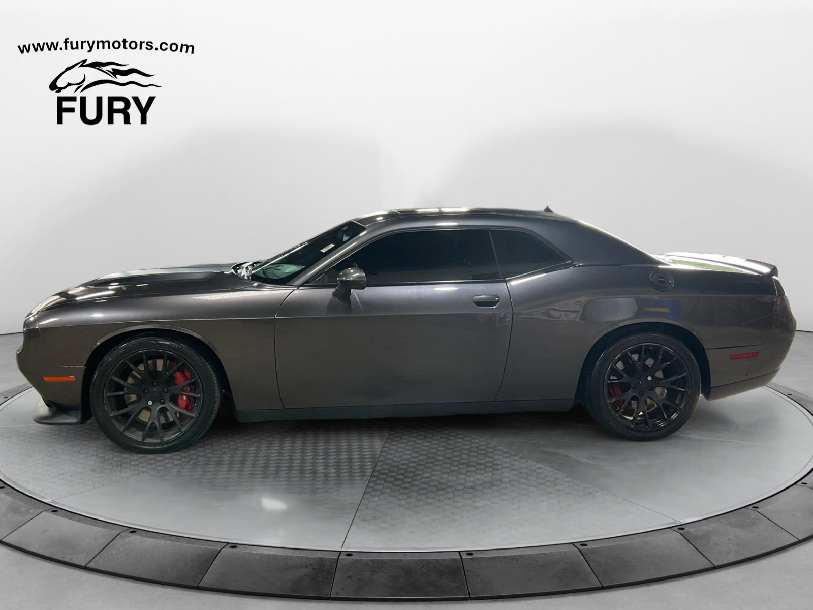 Used 2016 Dodge Challenger SRT w/ Technology Group RWD image 7