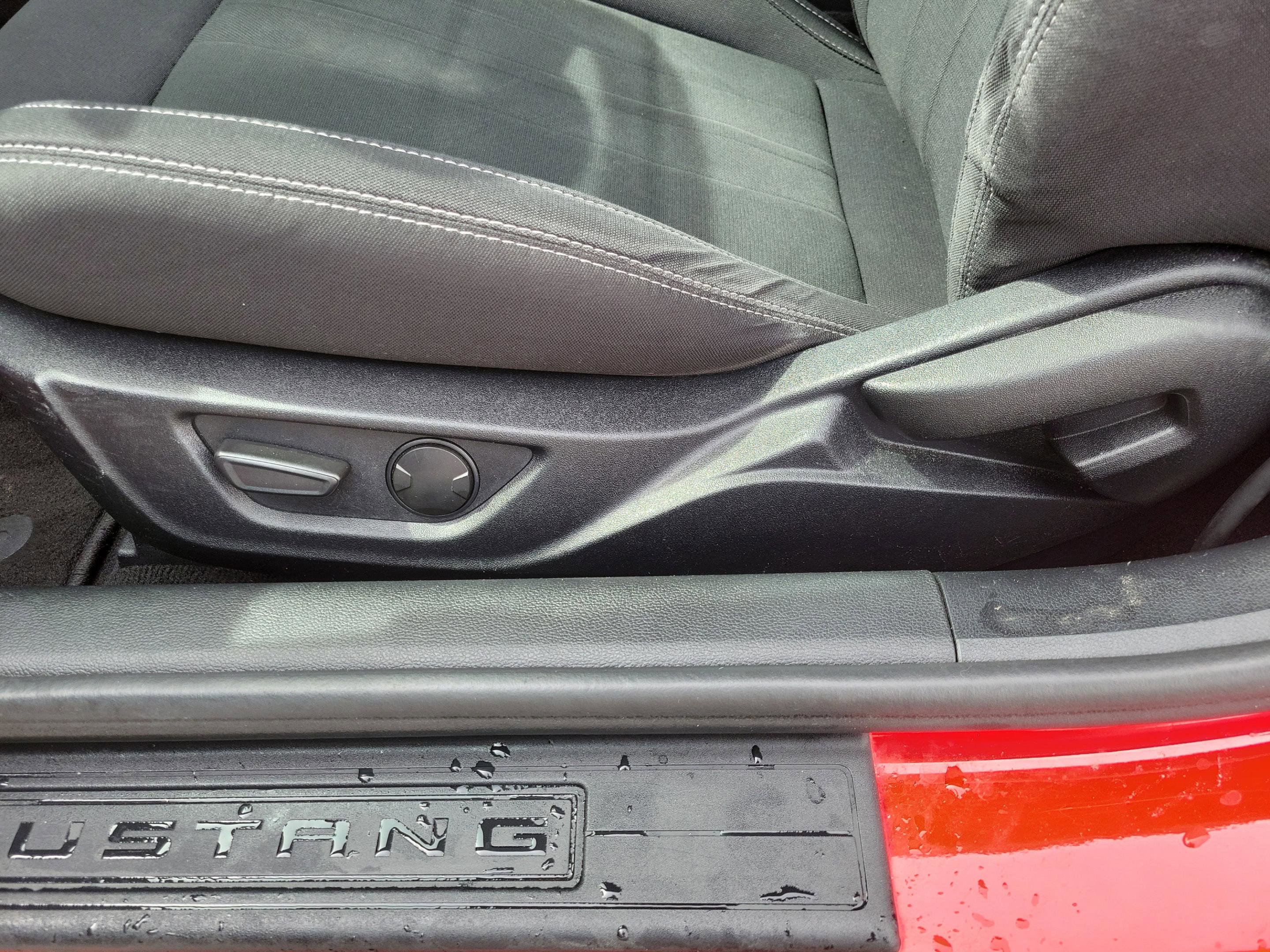 Used 2021 Ford Mustang EcoBoost w/ Equipment Group 101A image 9