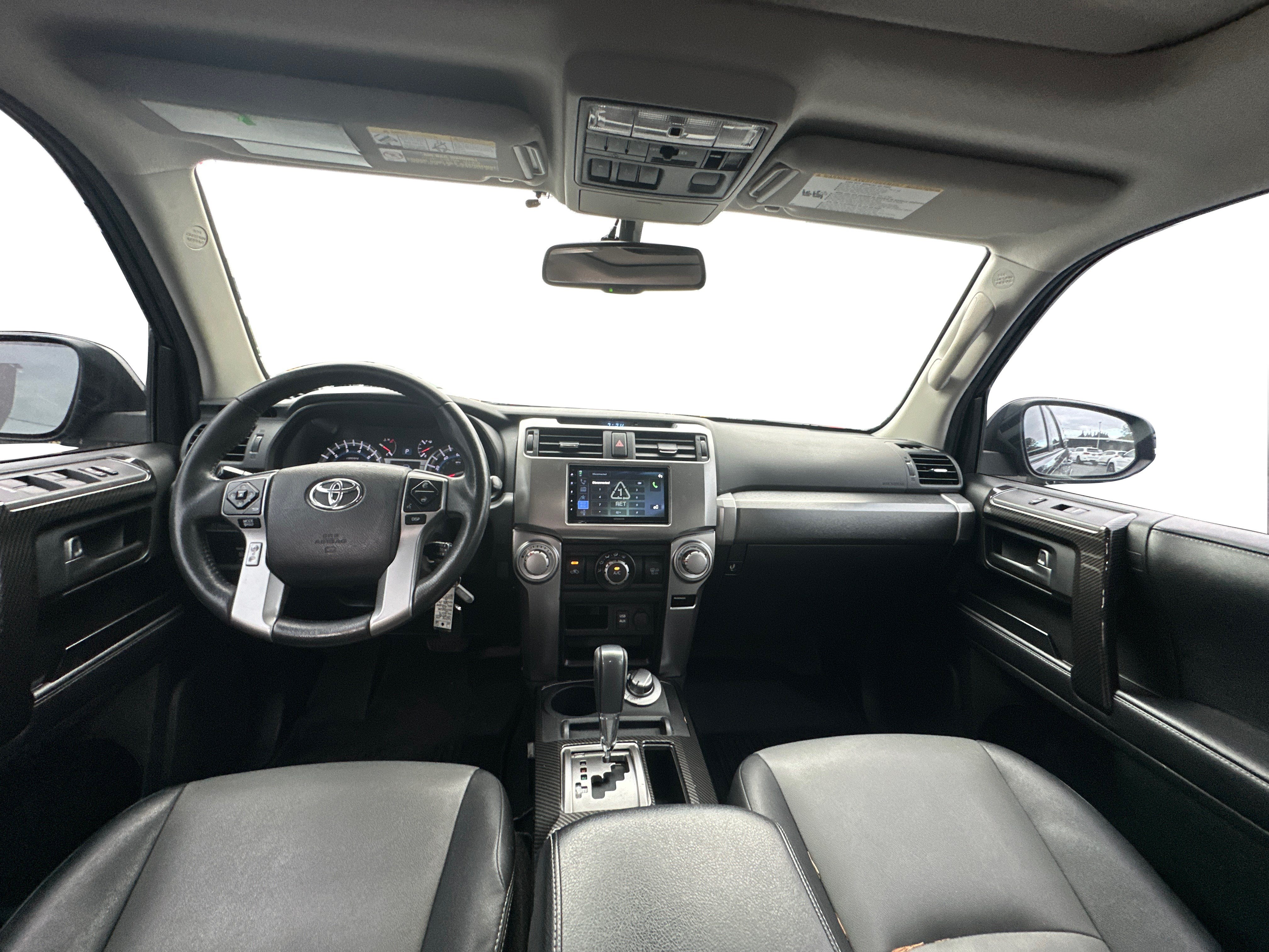 Used 2018 Toyota 4Runner SR5 Premium AWD/4WD image 12