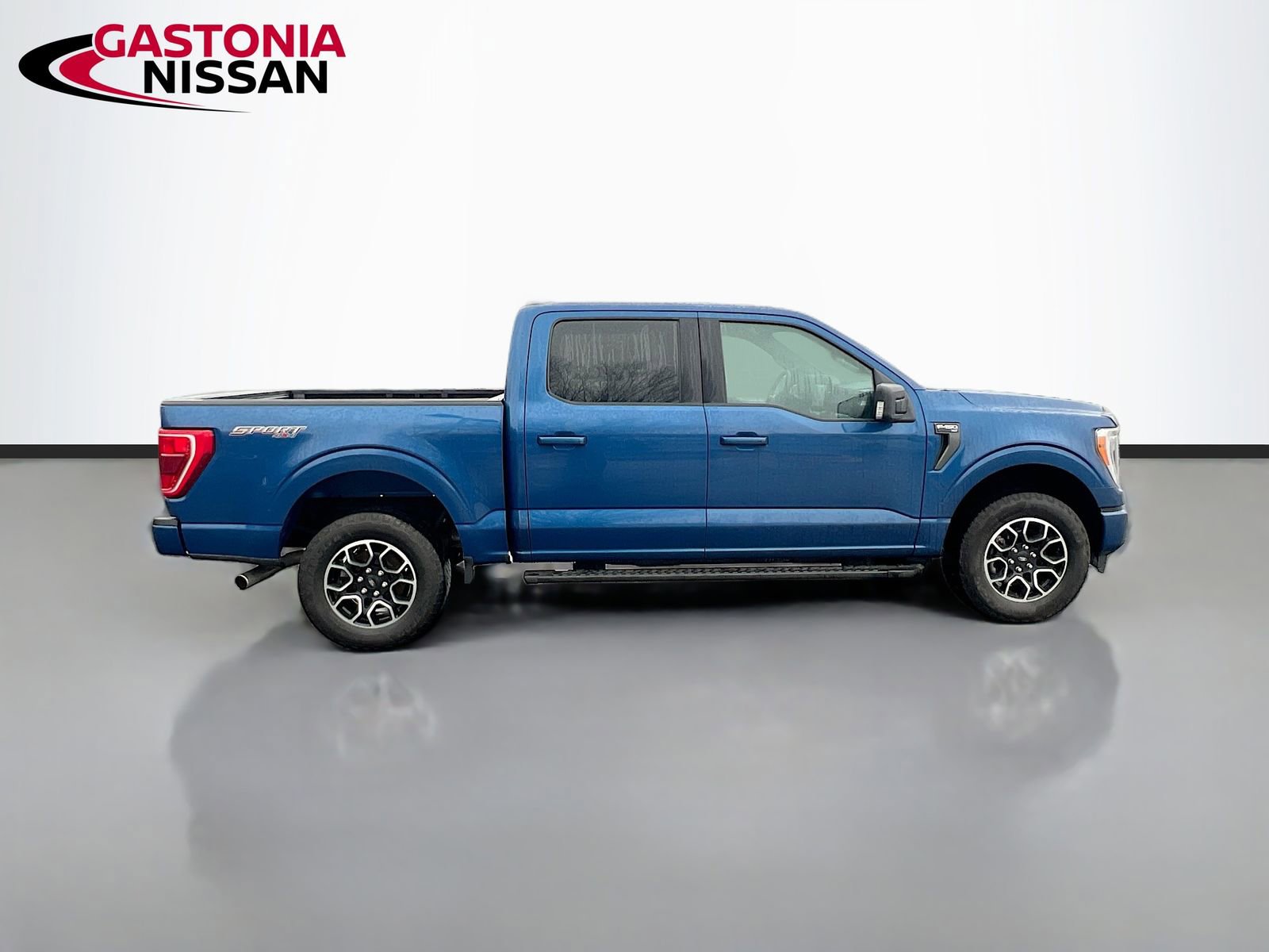 Used 2023 Ford F150 XLT w/ Equipment Group 302A High image 10