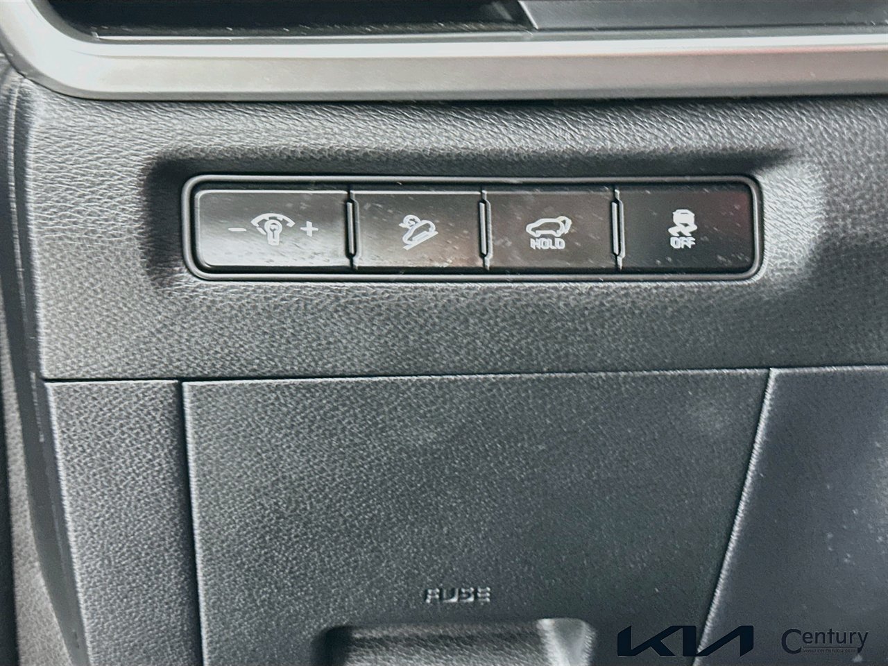 Certified 2023 Kia Telluride EX w/ EX Captain's Chair Package AWD/4WD image 10