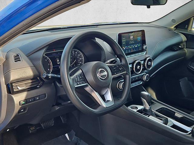 Used 2024 Nissan Sentra SV FWD image 8