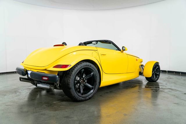 Used 2002 Chrysler Prowler image 8