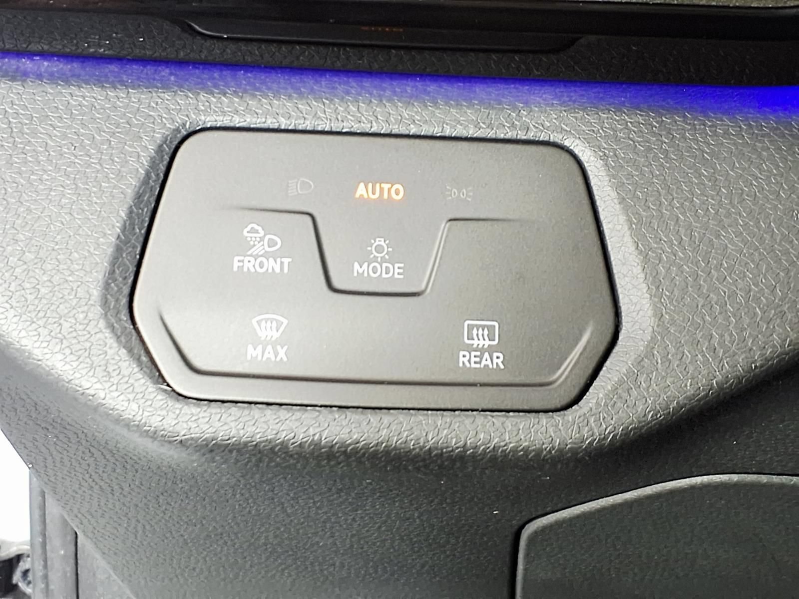 Used 2021 Volkswagen ID.4 Pro S RWD image 17