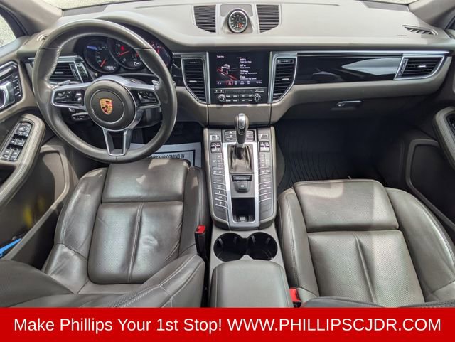 Used 2018 Porsche Macan Sport Edition AWD/4WD image 15