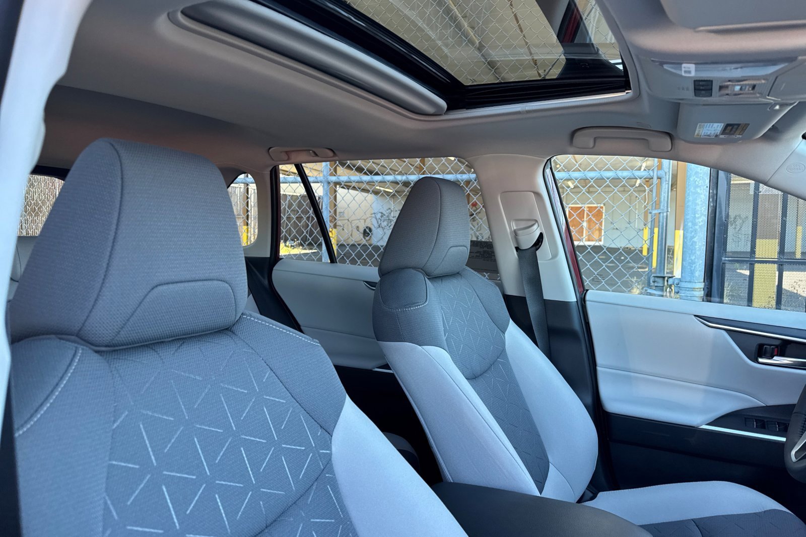 New 2025 Toyota RAV4 XLE image 17