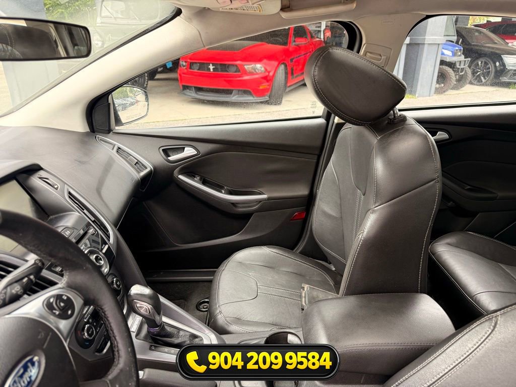 Used 2014 Ford Focus Titanium FWD image 15