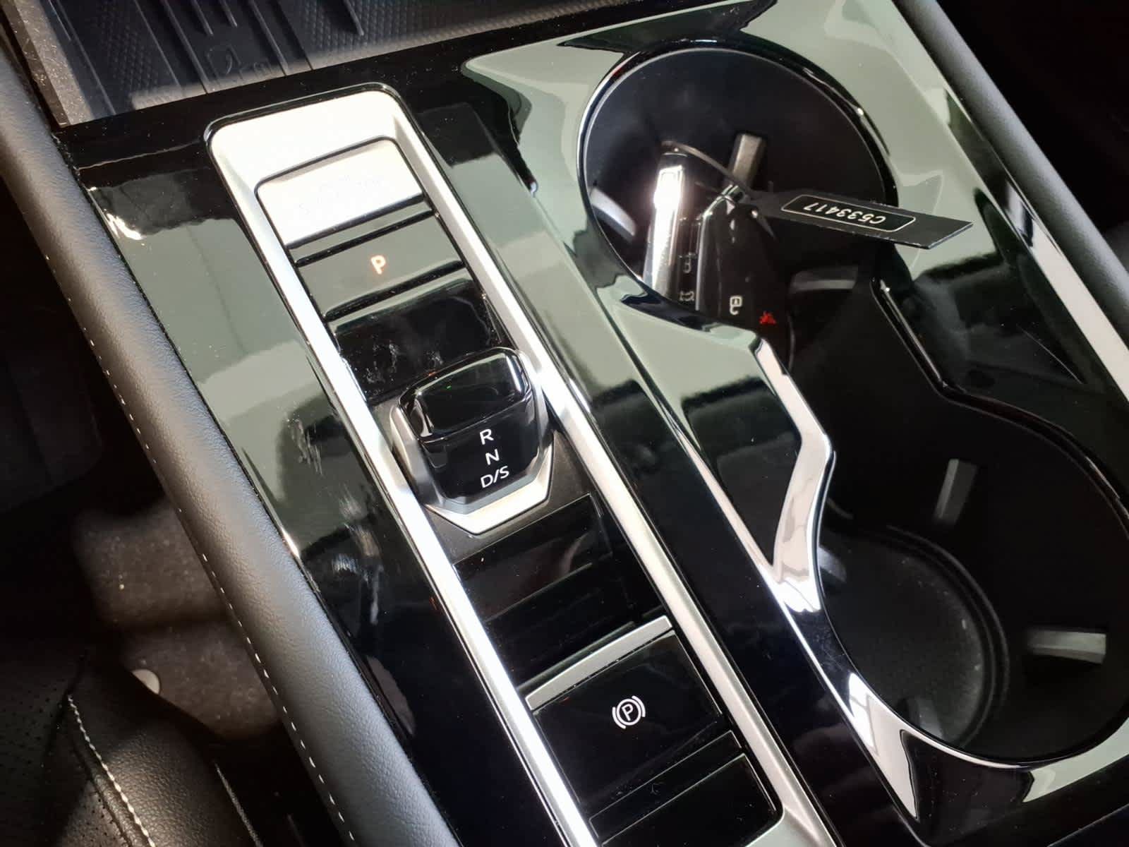 Used 2026 Volkswagen Atlas SE w/ Panoramic Sunroof Package AWD/4WD image 27