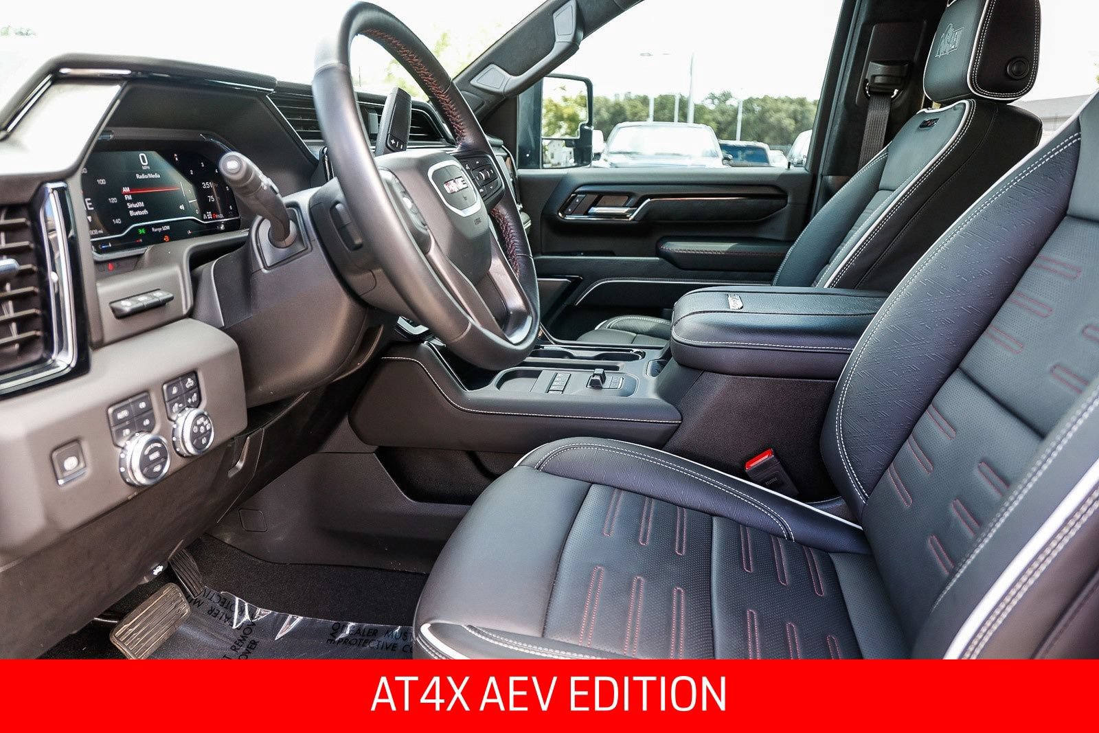 Used 2025 GMC Sierra 2500 AT4X w/ AT4X AEV Edition AWD/4WD image 20