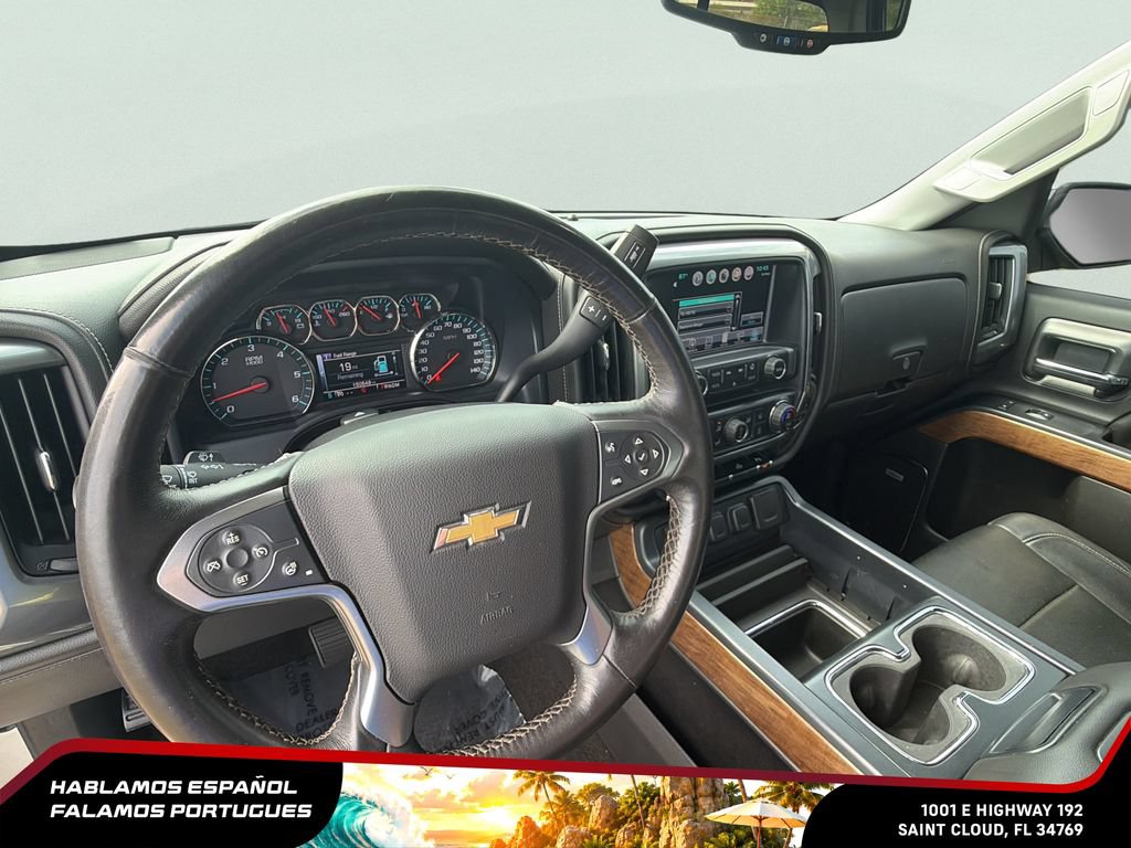 Used 2015 Chevrolet Silverado 1500 LTZ w/ LTZ Plus Package AWD/4WD image 17