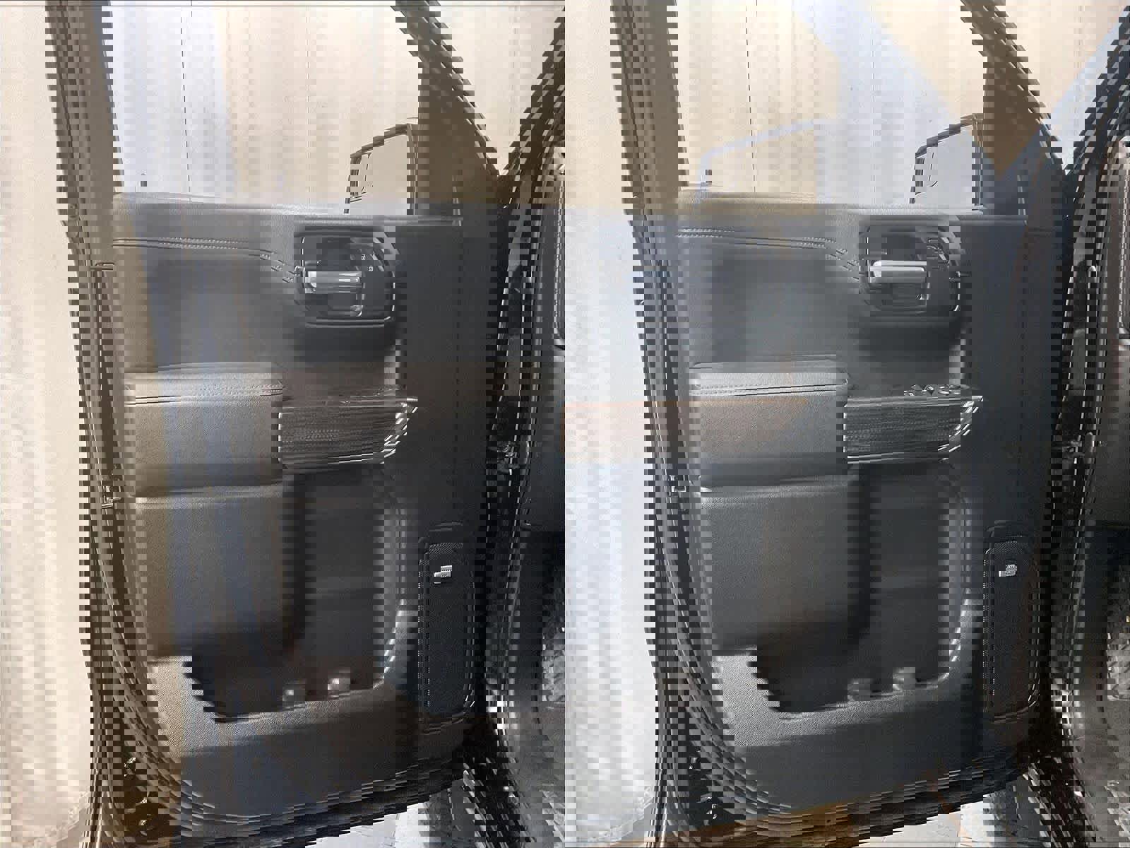 Used 2021 Chevrolet Silverado 1500 RST w/ All Star Edition Plus image 9