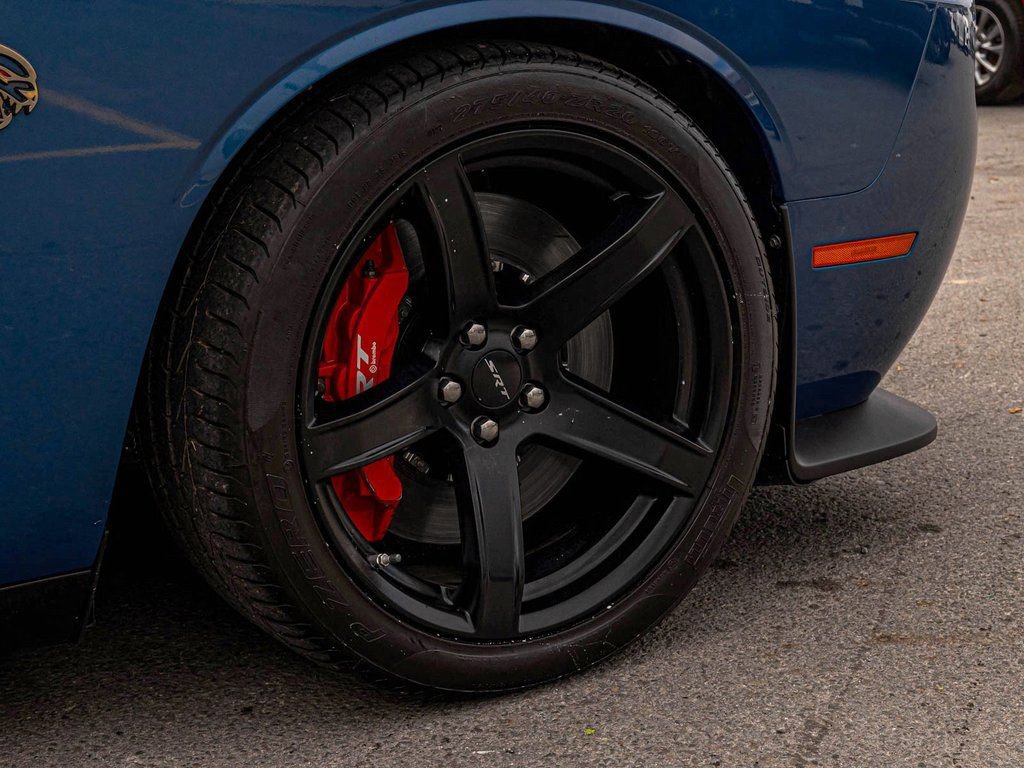 Used 2021 Dodge Challenger SRT Hellcat Redeye image 9