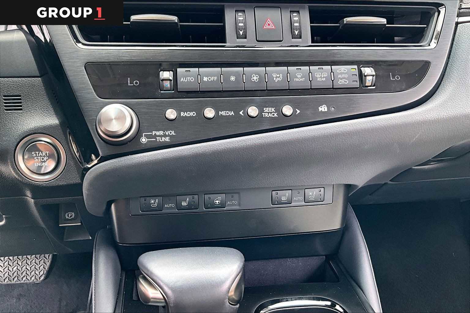Certified 2025 Lexus ES 350 w/ Premium Package FWD image 32