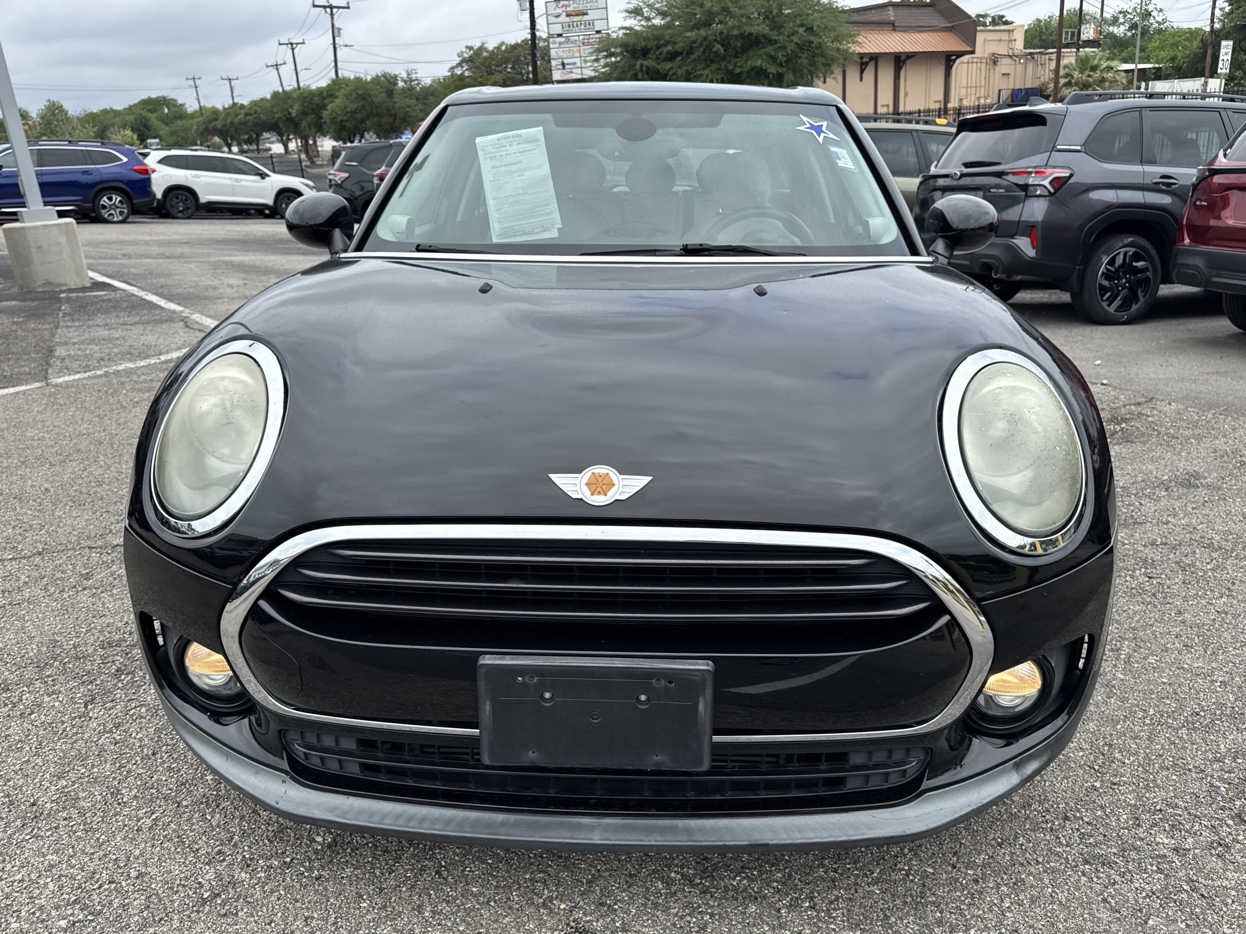 Used 2017 MINI Cooper Clubman FWD image 8