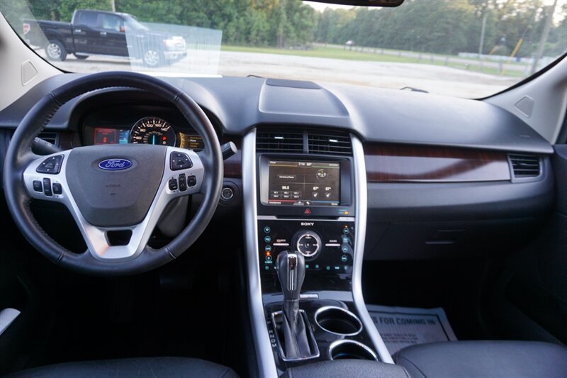 Used 2012 Ford Edge Limited w/ Driver Entry Pkg FWD image 36