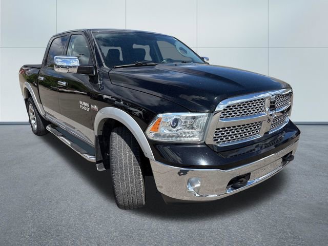 Used 2015 RAM 1500 Laramie w/ Convenience Group image 5