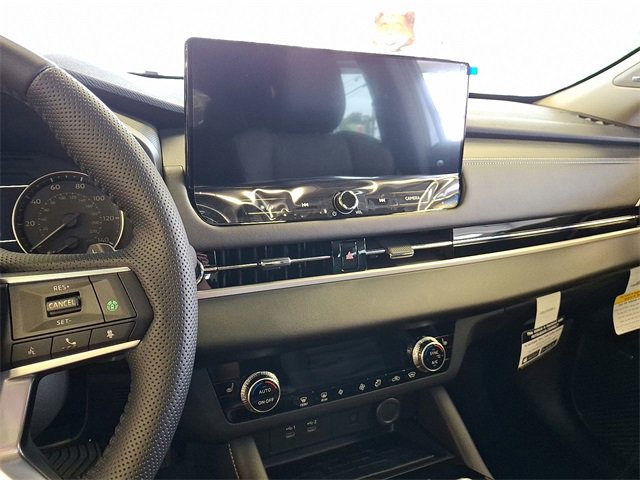 New 2025 Mitsubishi Outlander AWD image 8