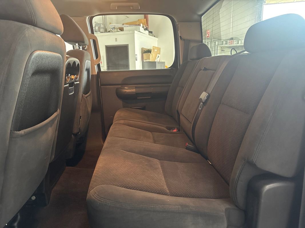 Used 2008 GMC Sierra 3500 SLE w/ Convenience Package image 16