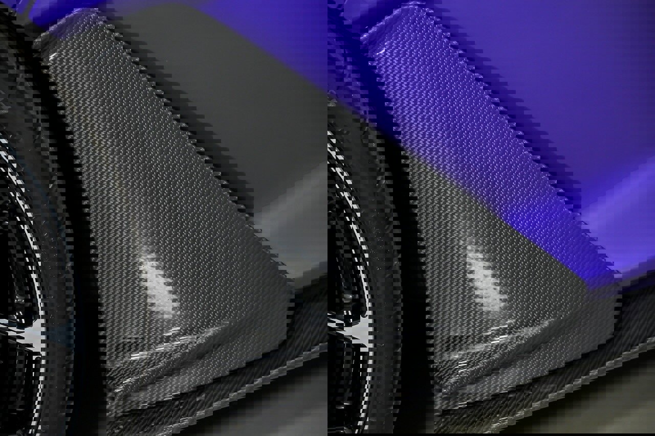 Used 2024 Lamborghini Revuelto image 8