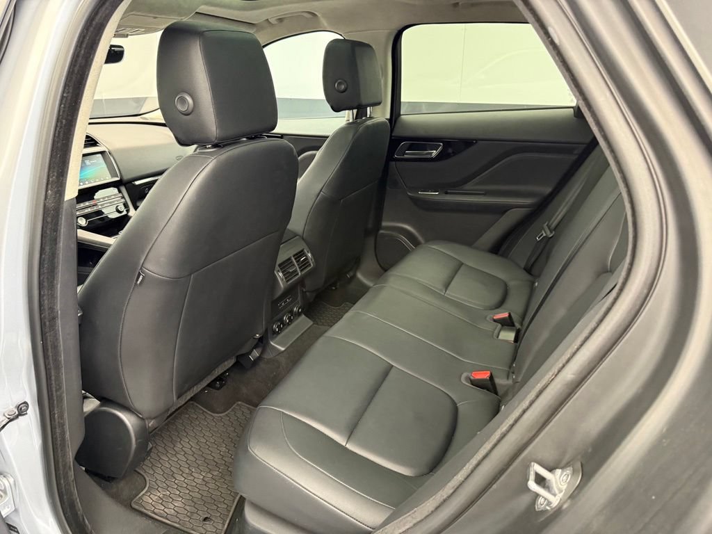 Used 2019 Jaguar F-PACE Premium AWD/4WD image 62