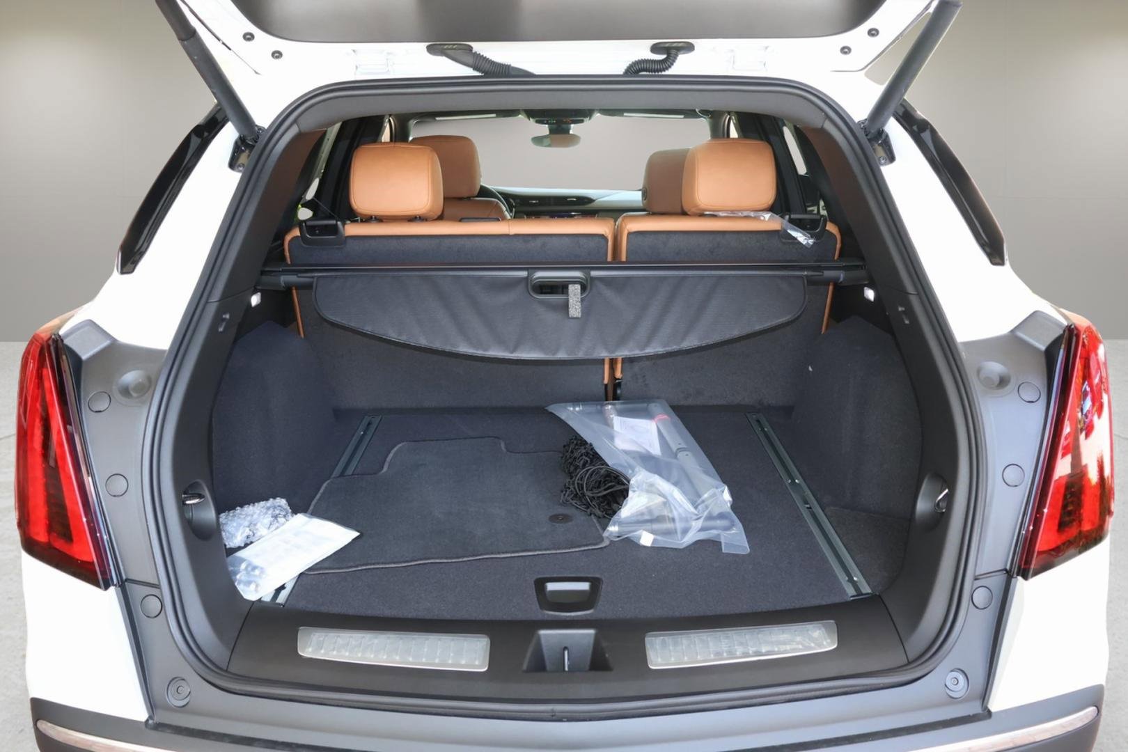 New 2025 Cadillac XT5 Premium Luxury w/ Technology Package image 16