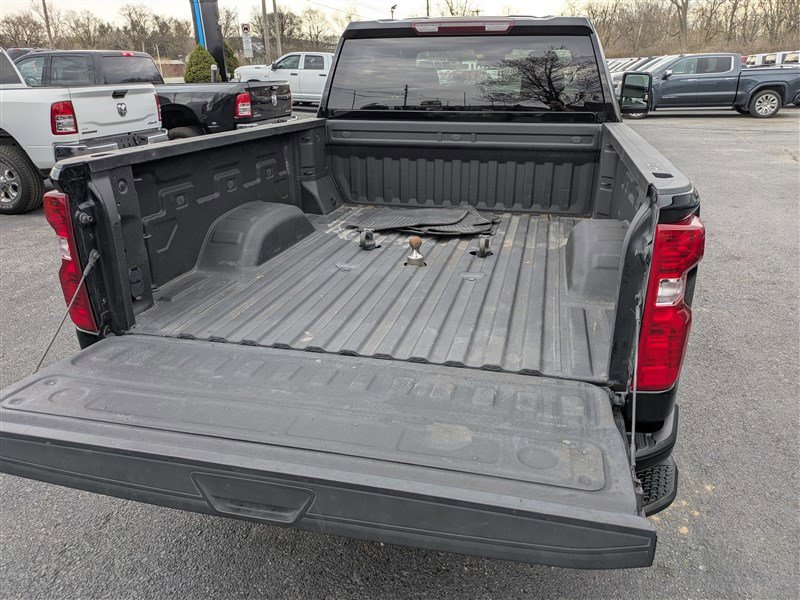 Used 2024 Chevrolet Silverado 2500 Custom w/ Custom Value Package image 13