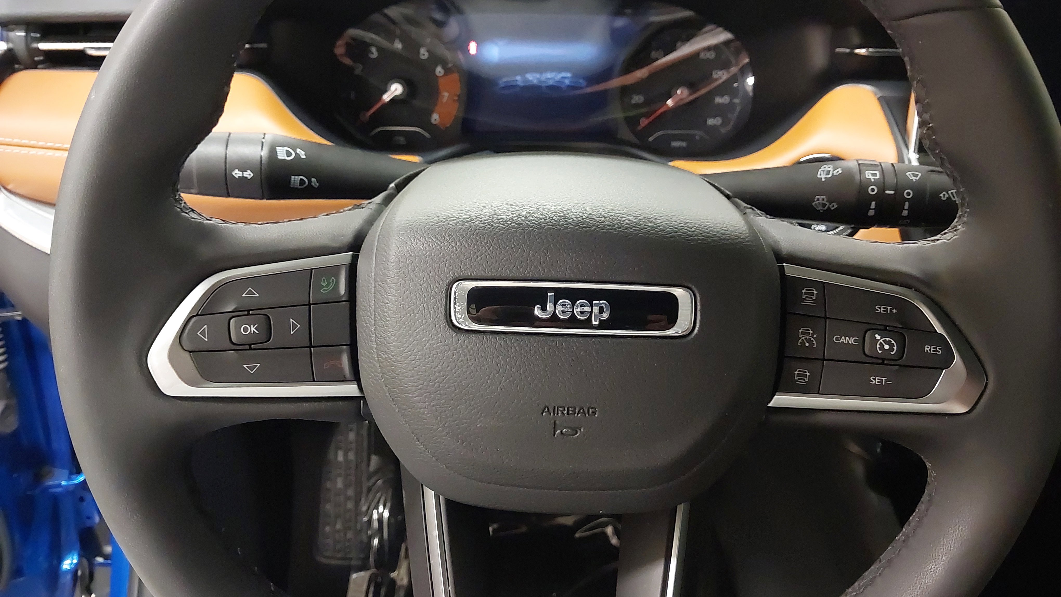 Used 2024 Jeep Compass Limited image 35