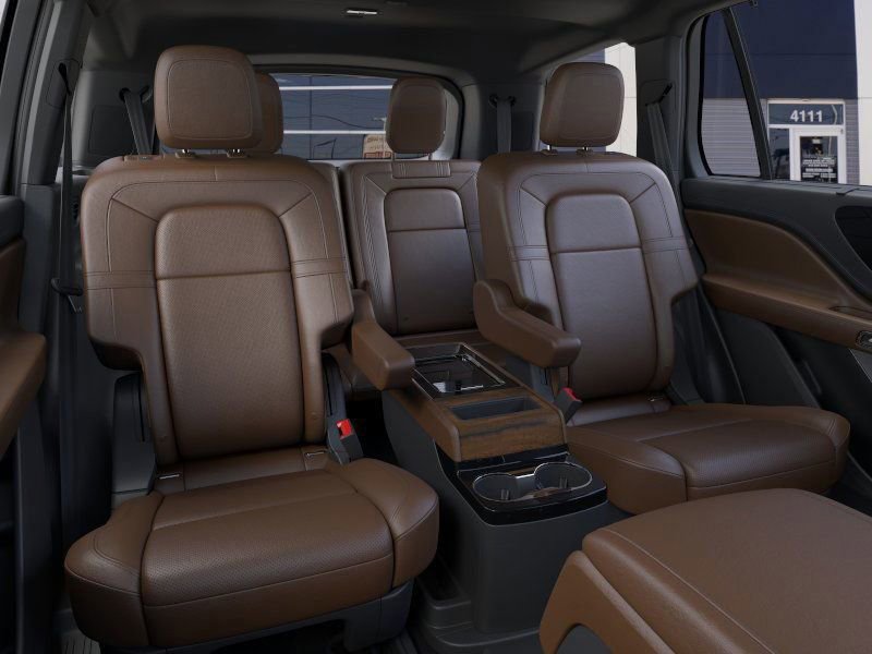 New 2026 Lincoln Aviator Reserve image 11