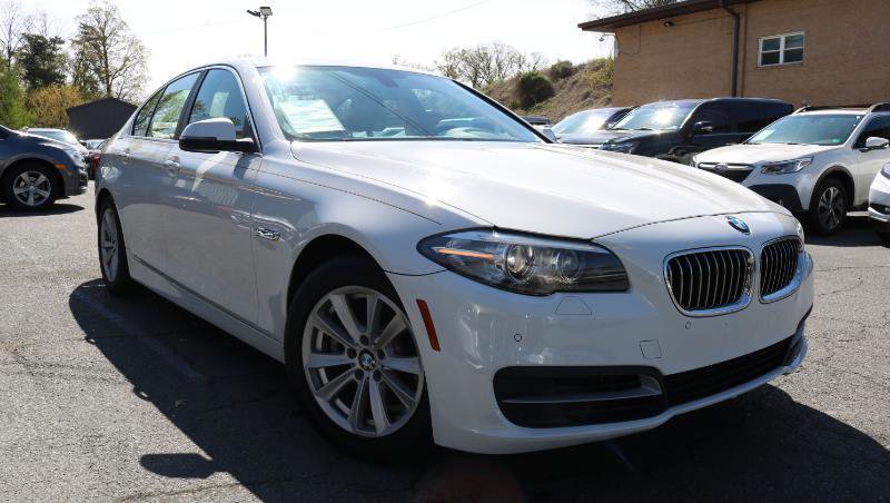 Used 2014 BMW 528i Sedan image 3