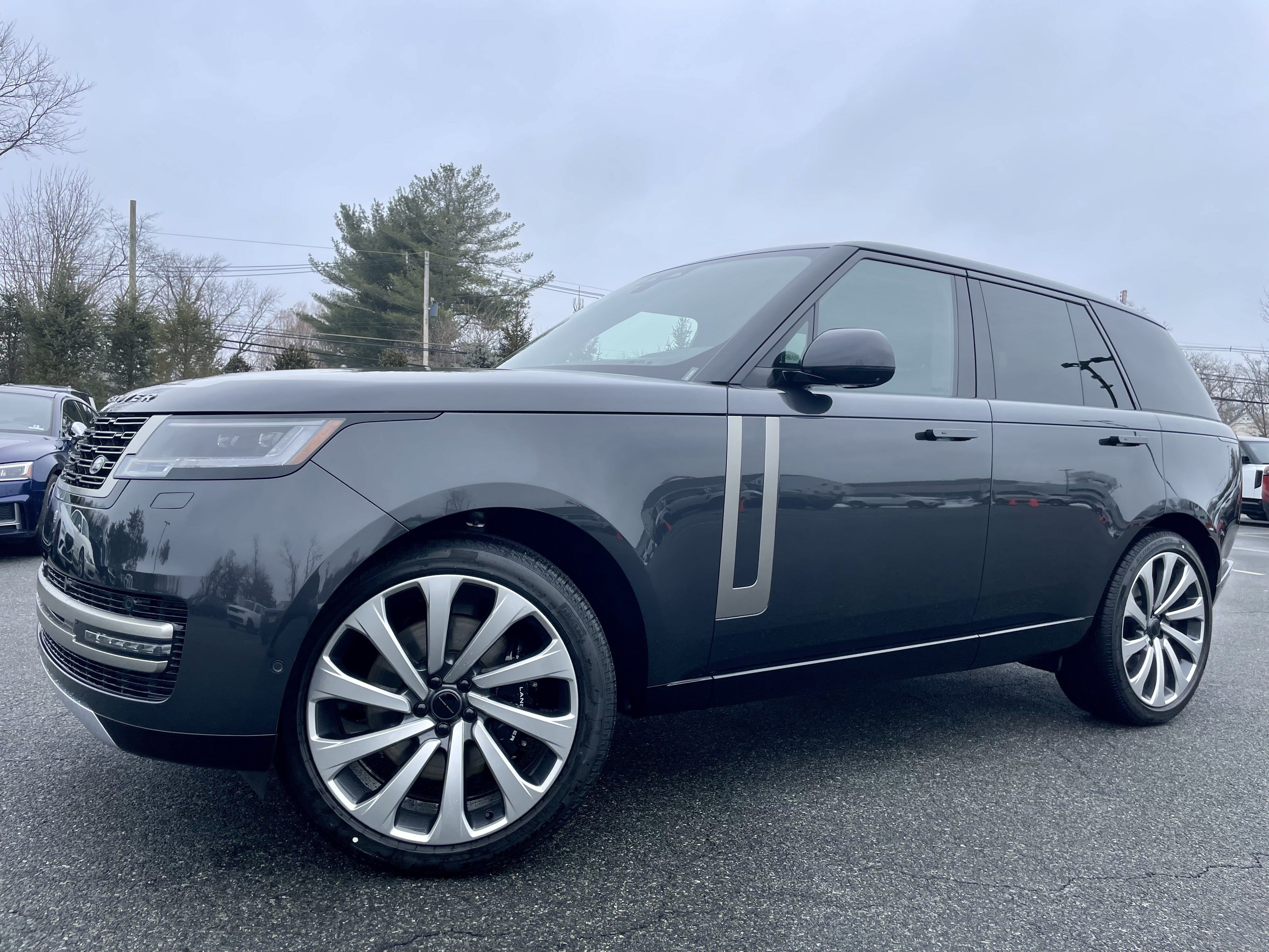 New 2026 Land Rover Range Rover SE AWD/4WD image 37