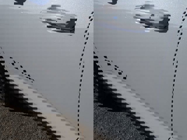 New 2026 Chevrolet Equinox RS image 17