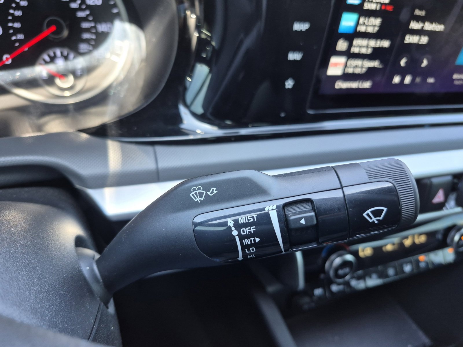 Used 2024 Kia K5 GT-Line image 31