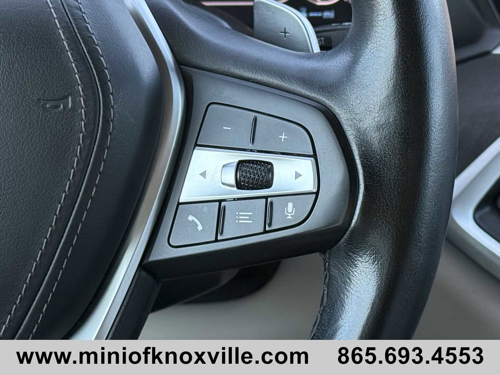 Used 2022 BMW X5 xDrive45e w/ Luxury Seating Package image 17