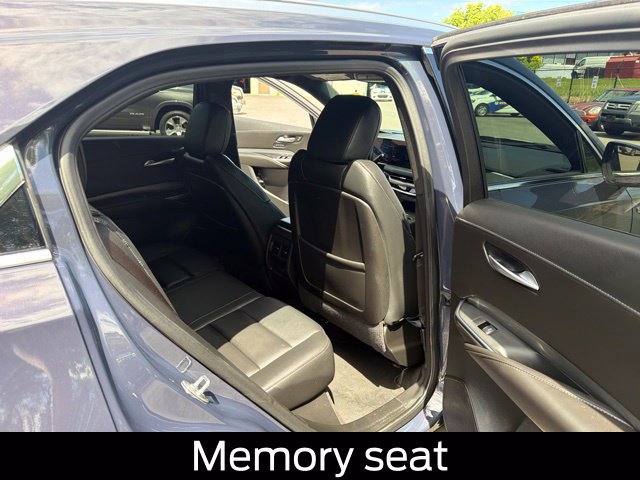 Used 2025 Cadillac XT4 Premium Luxury AWD/4WD image 28