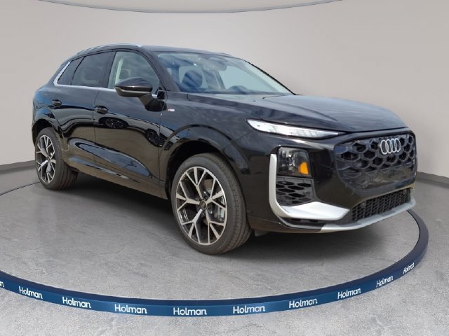 New 2026 Audi Q3 quattro 2.0T AWD/4WD image 4
