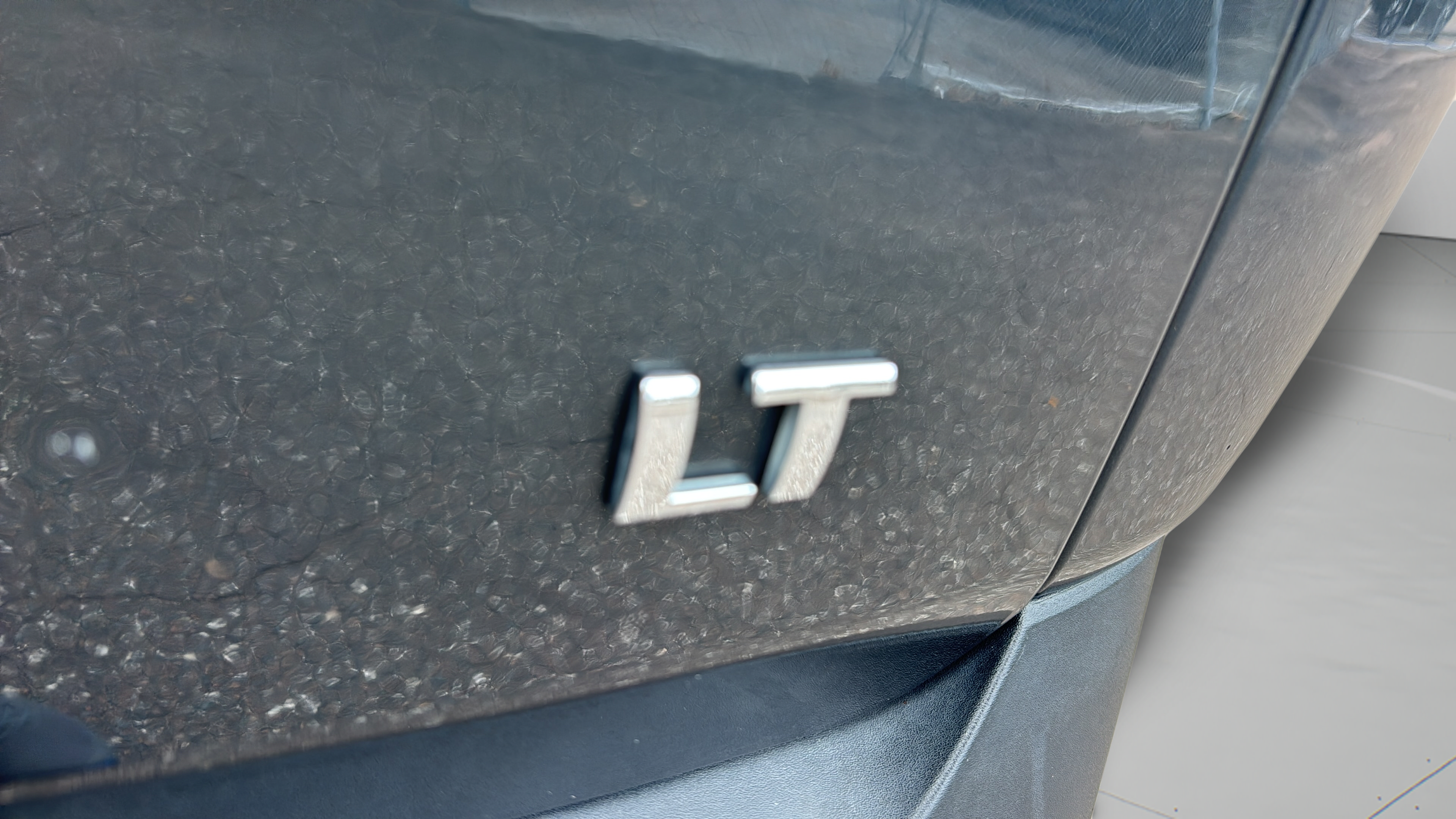 Used 2018 Chevrolet Traverse LT FWD image 33