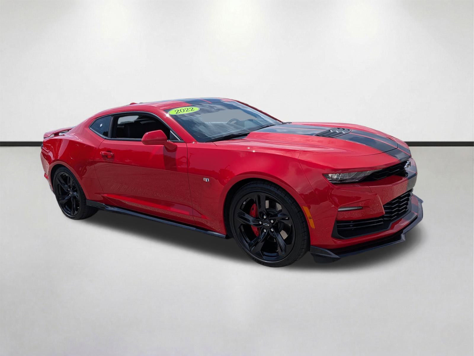 Used 2022 Chevrolet Camaro SS RWD image 2