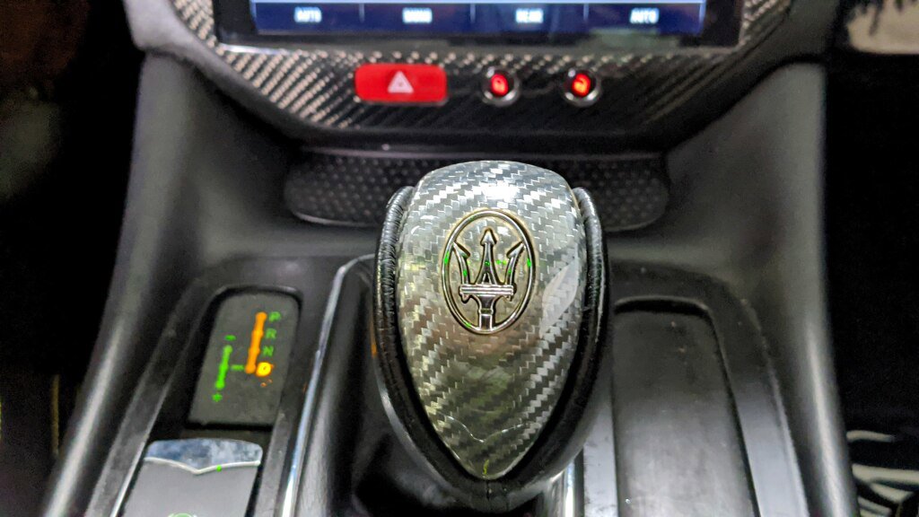 Used 2014 Maserati GranTurismo Sport RWD image 18
