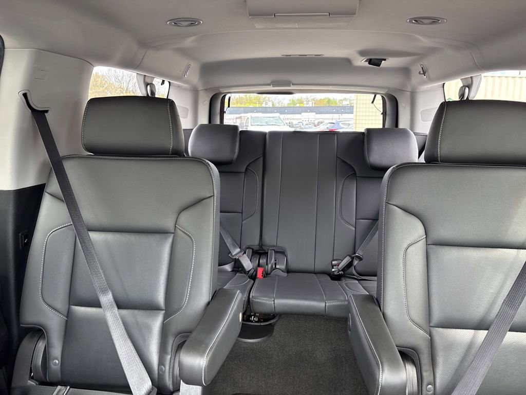 Used 2018 Chevrolet Suburban Premier AWD/4WD image 40