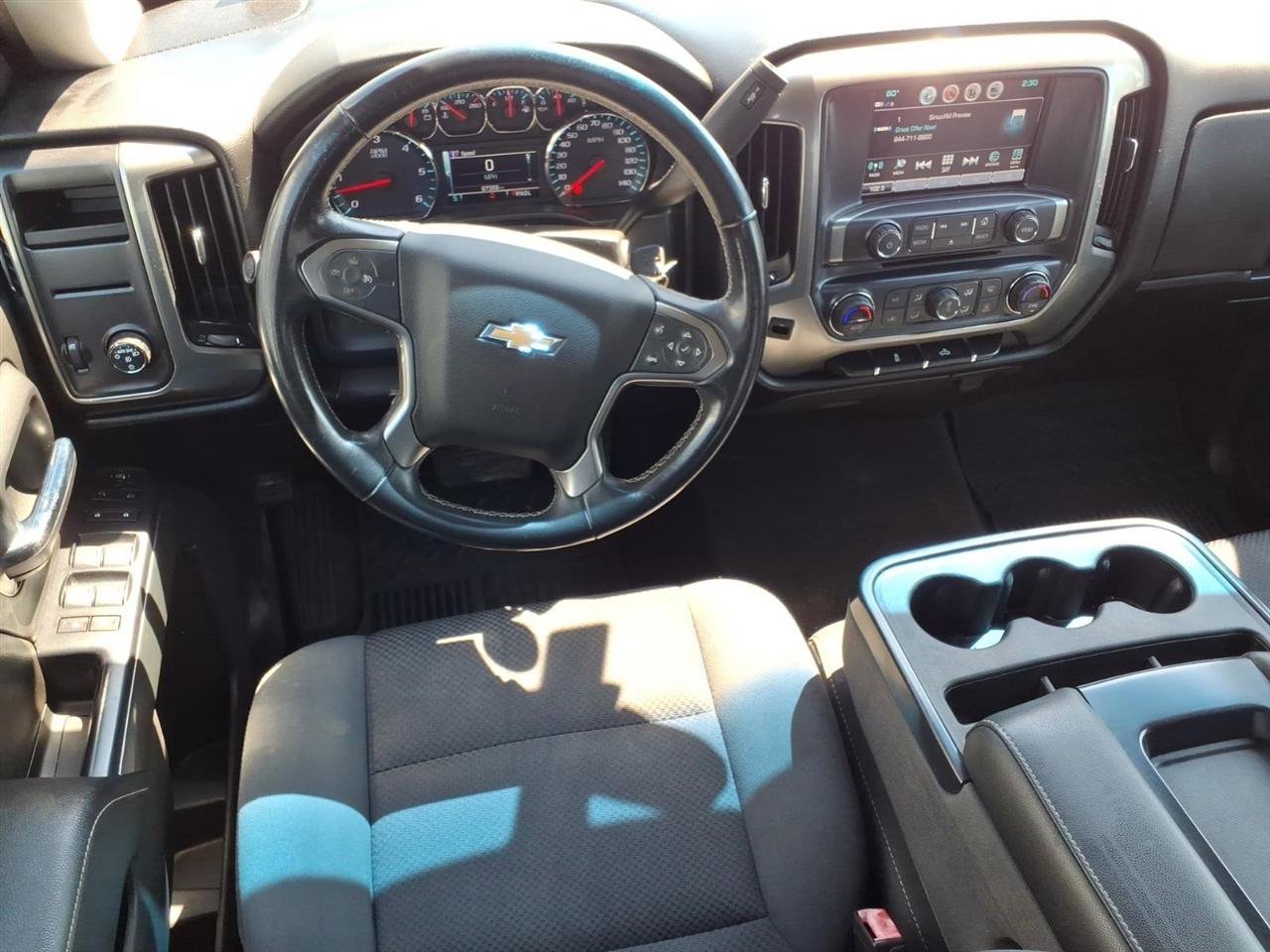 Used 2018 Chevrolet Silverado 1500 LT w/ All Star Edition RWD image 9