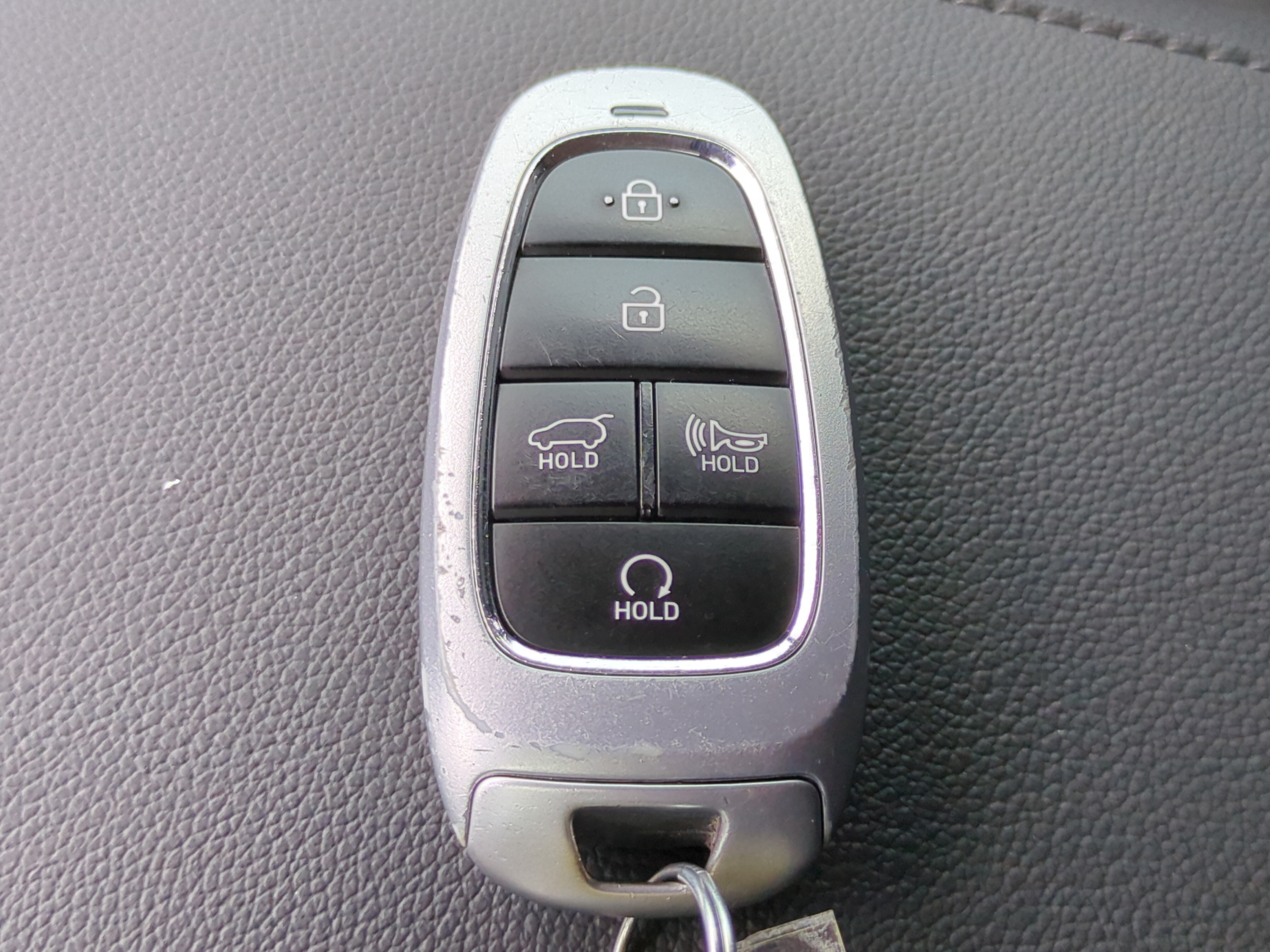 Certified 2025 Hyundai Tucson Limited FWD image 26
