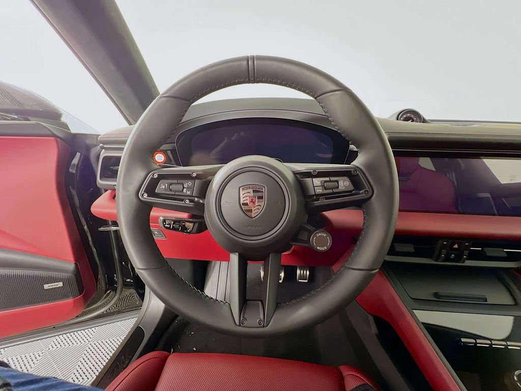 New 2026 Porsche Macan Turbo Electric image 12