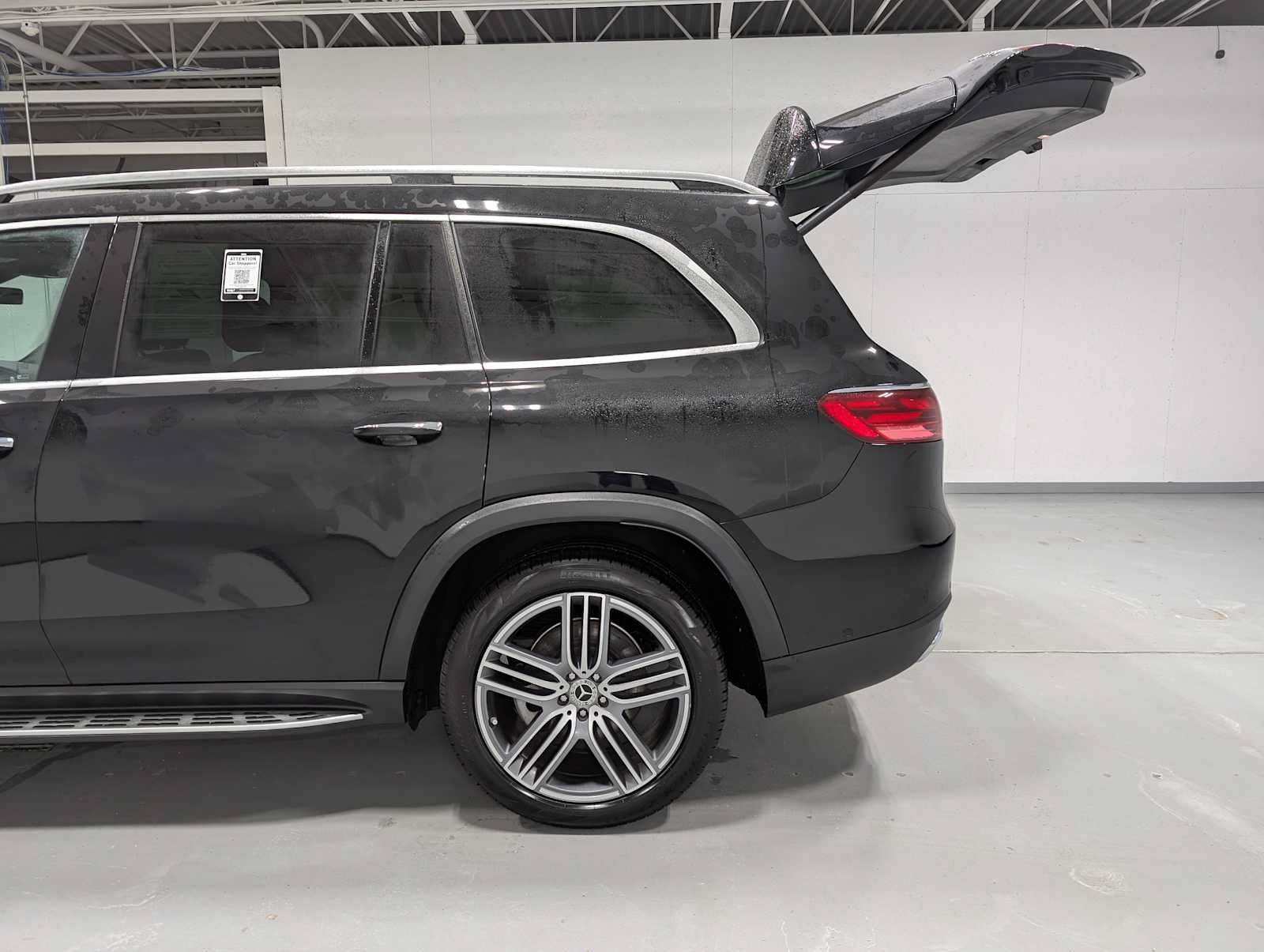 Certified 2024 Mercedes-Benz GLS 450 4MATIC image 12