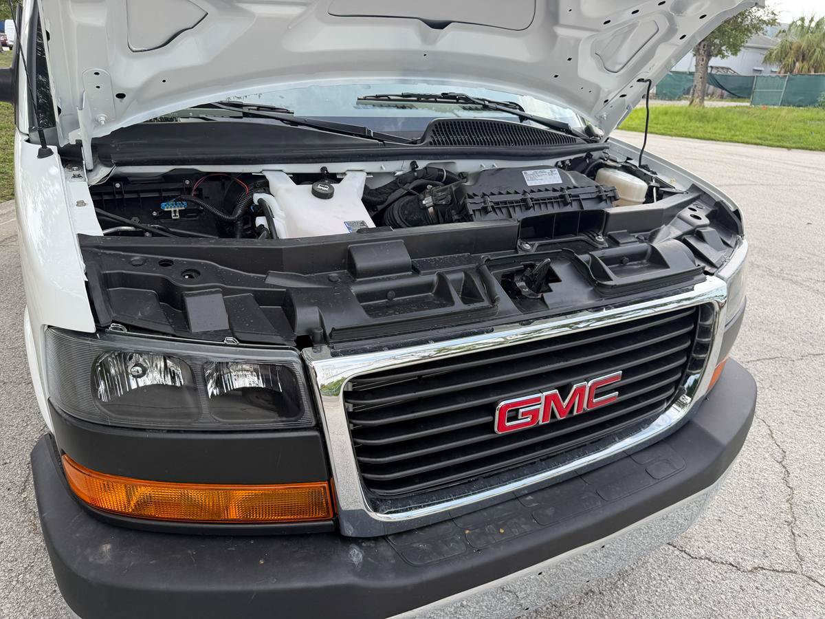 Used 2025 GMC Savana 2500 w/ Driver Convenience Package RWD image 23