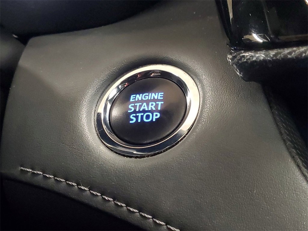 Used 2022 Toyota Highlander XSE image 32