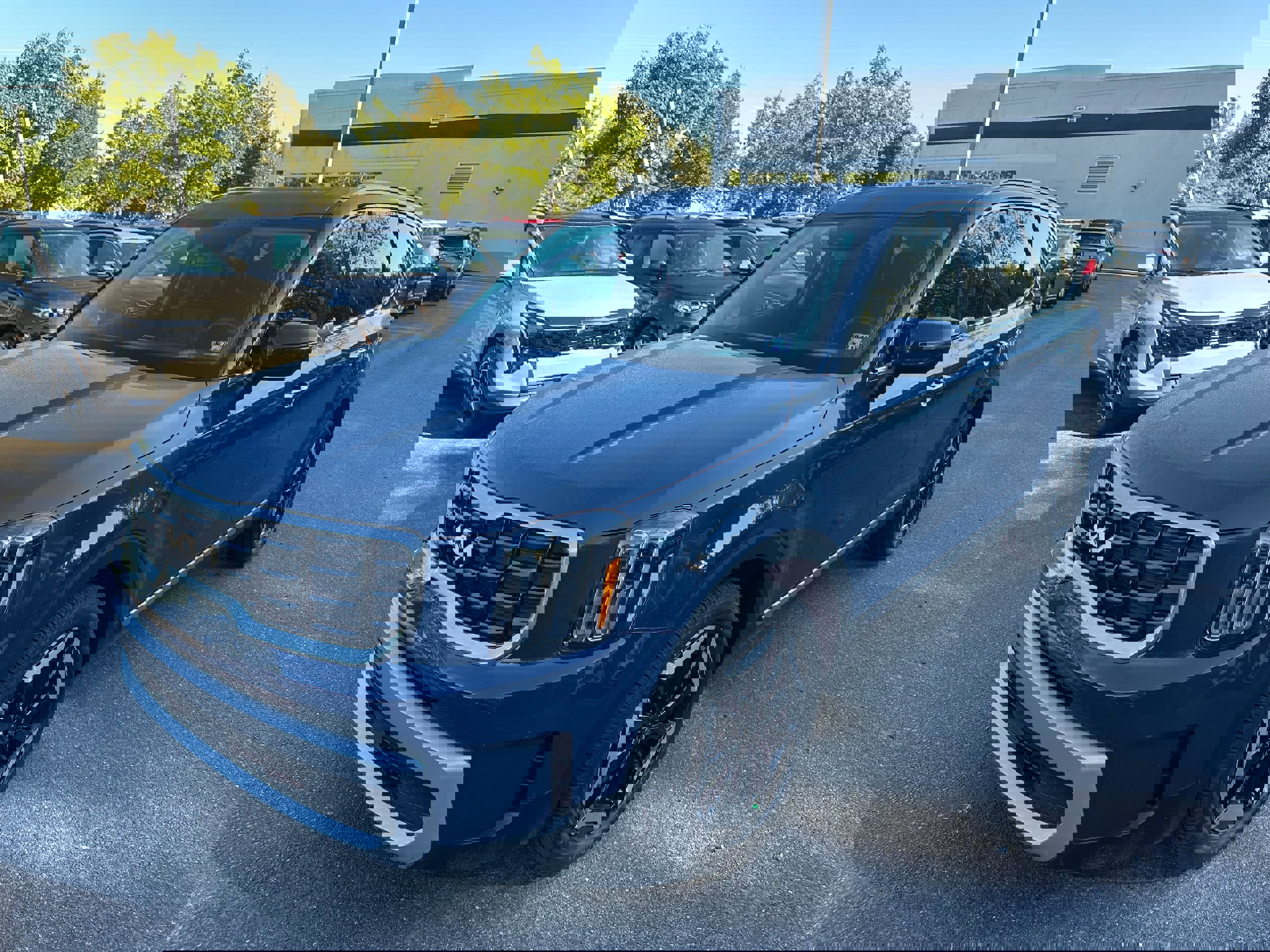 New 2025 Kia Telluride S