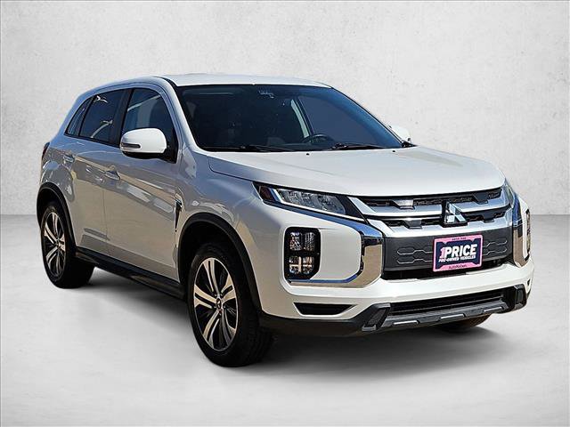 Used 2021 Mitsubishi Outlander Sport SE image 3