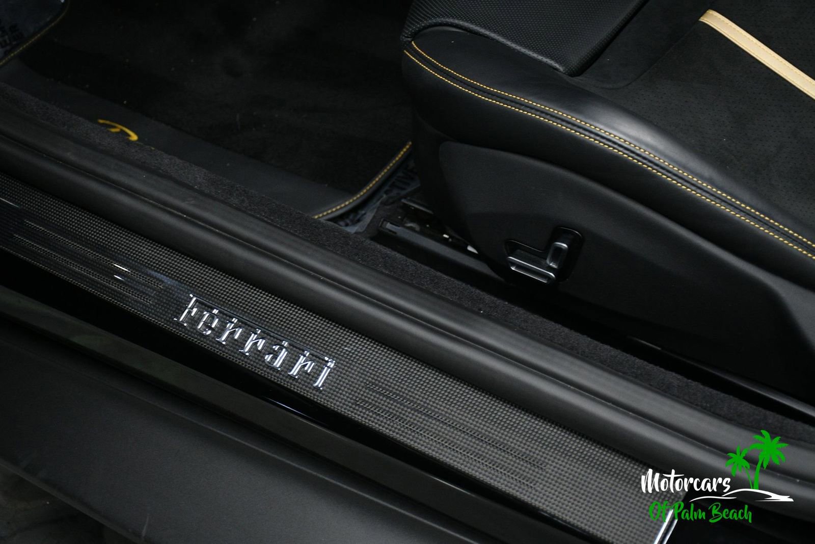 Used 2024 Ferrari Roma Spider RWD image 54